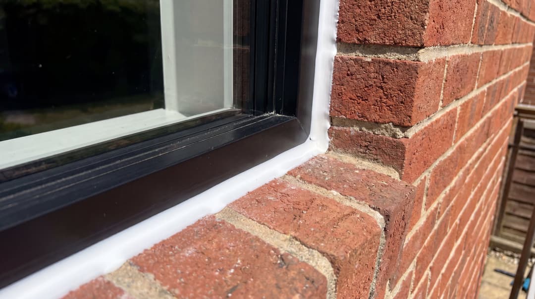 Window Caulking & Sealing